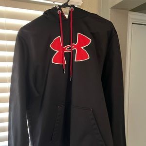 UA Hoodie in excellent condition.  Worn a handful of times.  PfSF home.